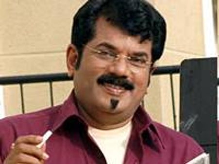 നവാഗതര്‍ക്ക് സ്വാഗതവുമായി മുകേഷ്