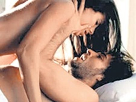 പുതിയ ചിത്രത്തില്‍ ബാര്‍ബറയുടെ നഗ്നരംഗങ്ങള്‍