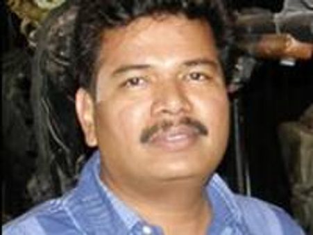 യന്തിരന്‍ : ശങ്കറിനെ പൊലീസ് ചോദ്യം ചെയ്യും