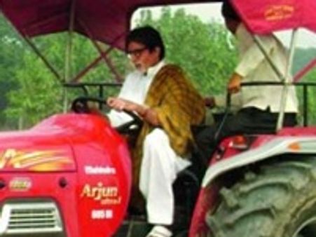 റിയല്‍ ലൈഫില്‍ ബച്ചന്റെ കര്‍ഷകവേഷം