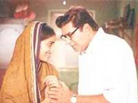 അംബേദ്കറിന് കലൈഞ്ജറുടെ സമ്മാനം