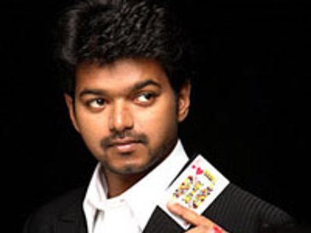 3 ഇഡിയറ്റ്‌സ്: വിജയ് പുറത്ത്?