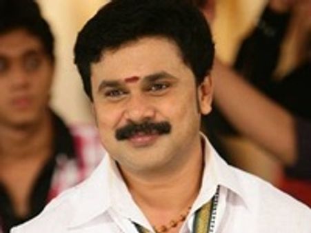ആനക്കാരന്‍ അവറാച്ചനായി ദിലീപ്