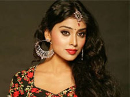 ശബരിമലയില്‍ വിപ്ലവം നടക്കണം: ശ്രിയ