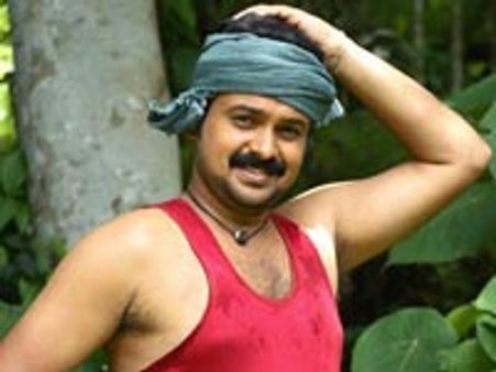 കരുത്തോടെ ബോബന്റെ മടങ്ങിവരവ്