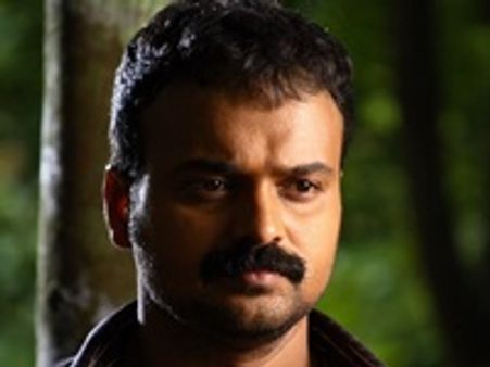 കുഞ്ചാക്കോയെ നായകനാക്കാന്‍ ജോഷിയും ഷാജിയും