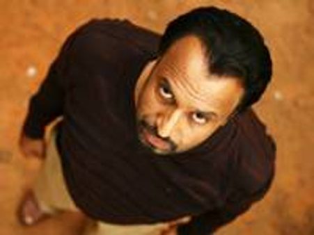 ആഗസ്റ്റ് 15ന് വേണ്ടി സിദ്ദിഖിന്റെ ഭീഷണി