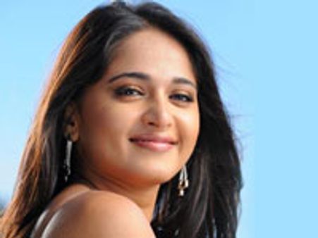 ബില്ല 2ല്‍ നായികയായി അനുഷ്ക