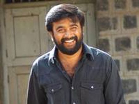 ശശികുമാര്‍ മലയാളത്തില്‍