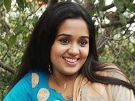 അനന്യ മാധവന്റെ നായിക