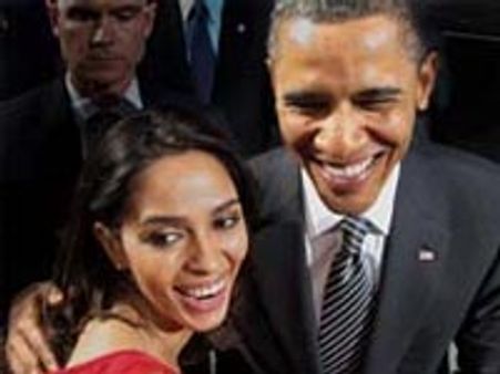 മല്ലികയുടെ ചായകുടി ഒബാമക്കൊപ്പം!