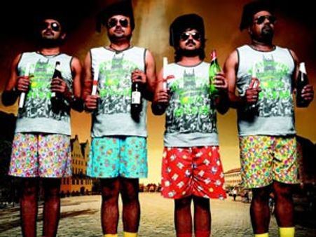 സീനിയേഴ്‌സ് ഒരു തട്ടുപൊളിപ്പന്‍ ചിത്രം