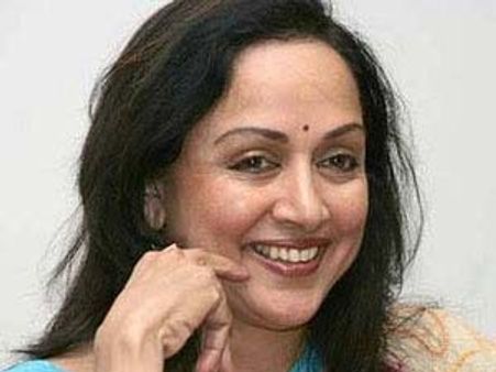 ഹേമമാലിനിയുടെ വീട്ടില്‍ പുലി കയറി