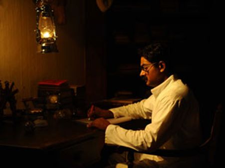 വീരപുത്രന്‍ കോഴിക്കോട്ട് പുരോഗമിക്കുന്നു