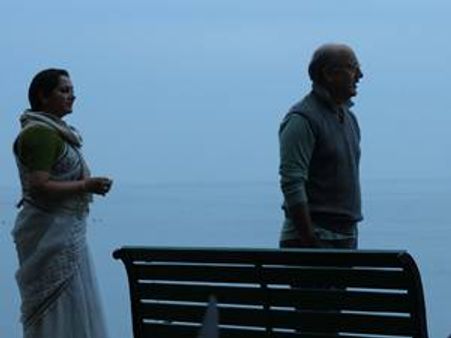 മഴയ്ക്കിടയിലും കൊച്ചിയ്ക്കിത് സിനിമാക്കാലം