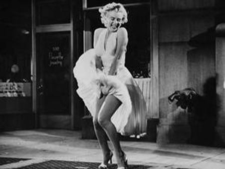 മര്‍ലിന്‍ മണ്‍റോയുടെ ഗൗണിന് 9 കോടി