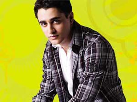 വെള്ളമടി പ്രായം: പരാതിയുമായി ഇമ്രാന്‍