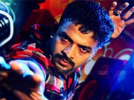 പാതിരാമണല്‍-ഒരു പ്രതികാരത്തിന്റെ കഥ