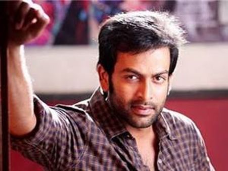 അഞ്ച് സുന്ദരിമാരുമായി പൃഥ്വിയുടെ മാസ്റ്റേഴ്‌സ്