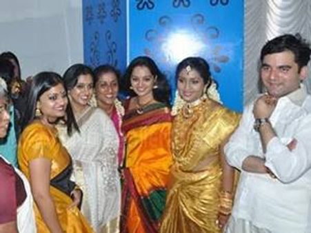 അടക്കിപിടിക്കുന്ന അഭിനയജീവിതം നാട്യമോ?