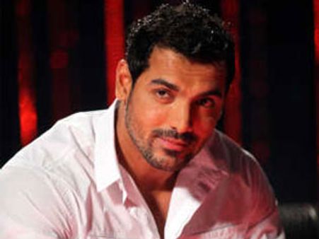 ദുഖം മറക്കാന്‍ ജോണിന് ദീപികയുടെ വക ടിപ്‌സ്