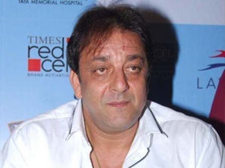 സഞ്ജയ് ദത്തിനെതിരെയുള്ള കേസ് തള്ളി