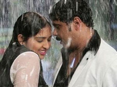 അമ്മായിയമ്മയുടെ കാലൊടിഞ്ഞു; ഓണത്തിന് മരുമകനില്ല