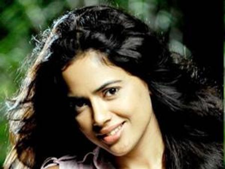 സമീറ റെഡ്ഡിയ്ക്ക് പരിക്കേറ്റു