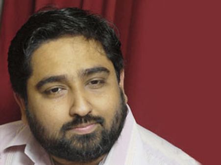 പറയാന്‍ നമ്മള്‍ക്കൊരു പ്രിയനല്ലേയുള്ളു?