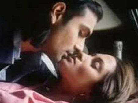 റിയ സെന്നിന്റെ ക്ലിപ്പ് ടോപ് റേറ്റഡ്