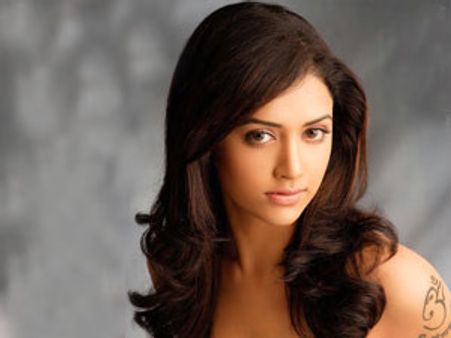 മംമ്തയുടെ വരന്‍ ബാല്യകാല സുഹൃത്ത്