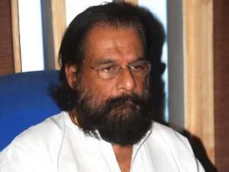സംഗീതത്തിനായി കുട്ടികളെ തെണ്ടികളാക്കരുത്:യേശുദാസ്