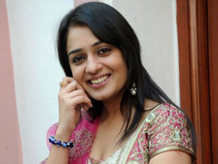 നികിതയ്ക്ക് ആശ്വാസം; വിലക്ക് പിന്‍വലിച്ചു