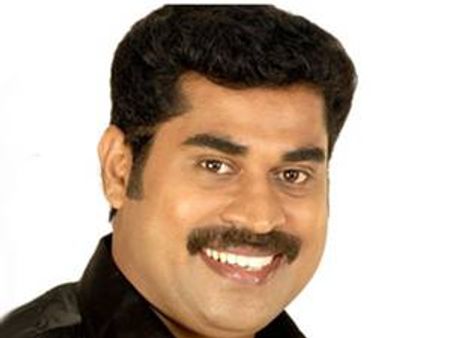 നൃത്തസംഗീത നാടകവുമായി സുരാജ് വെഞ്ഞാറമൂട്
