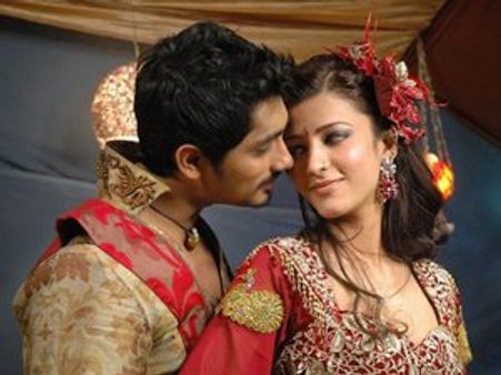 സിദാര്‍ഥ്-ശ്രുതി പ്രണയം പൊളിഞ്ഞു