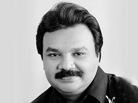 ബാബുവിന് ഇടവേളകള്‍ കൂടുന്നു