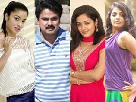 മൂന്ന് സുന്ദരിമാരും ദിലീപും