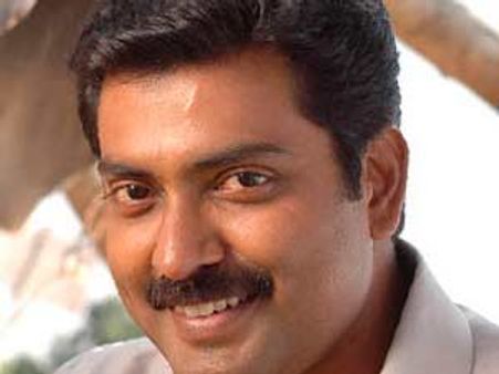 കിങ് ആന്റ് കമ്മീഷണര്‍ക്ക് ശേഷം നരേന്‍