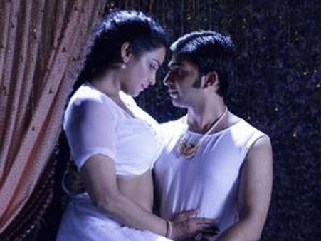 രതിനിര്‍വേദം ആന്ധ്രയിലും വന്‍ ഹിറ്റ്