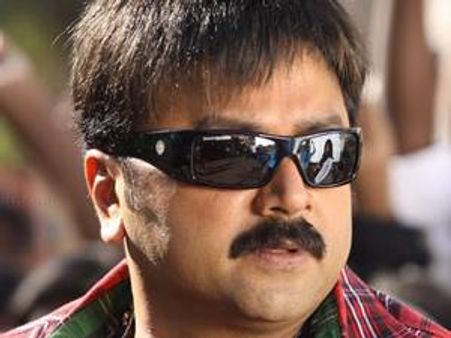 'അമ്മ' യെ നിശബ്ദമാക്കിയ നടന്‍