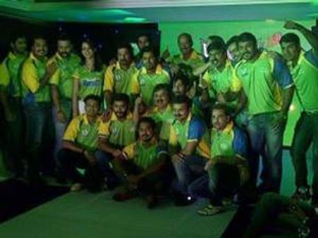 മലയാള താരങ്ങള്‍ കോച്ചിങ് ക്യാമ്പിലേയ്ക്ക്