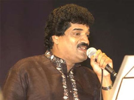 ചേച്ചിയ്ക്ക് എന്നോട് ശത്രുത: എംജി ശ്രീകുമാര്‍