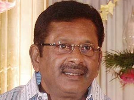 ഫാസിലും റീമേക്കിനൊരുങ്ങുന്നു?