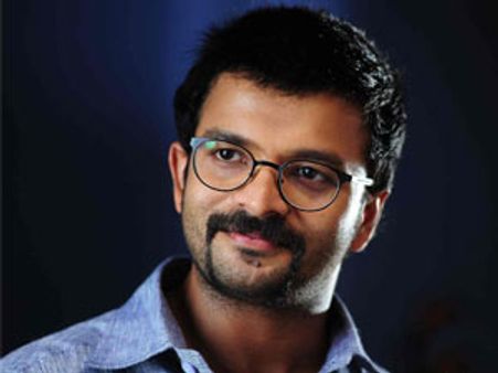 ഉണ്ണി മുകുന്ദന് ജയസൂര്യ പാര പണിതു?