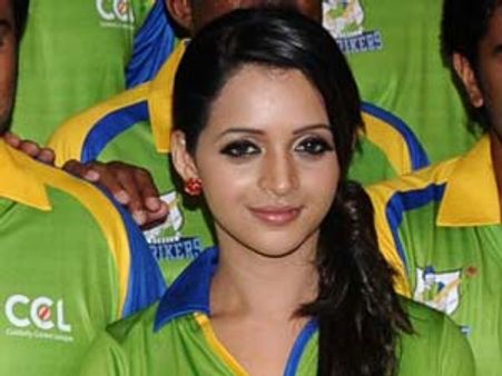 ഭാവനയും സിസിഎല്‍ താരവും പ്രണയത്തില്‍?