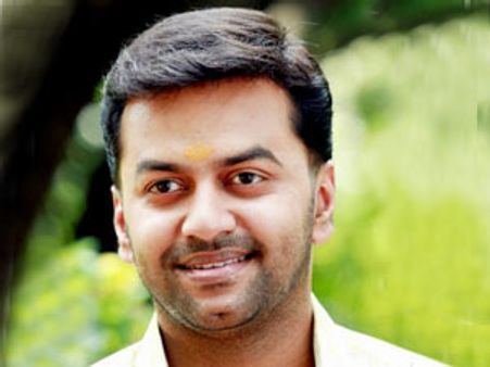 എം.ടി-ഹരിഹരന്‍ ചിത്രത്തില്‍ ഇന്ദ്രജിത്ത് നായകന്‍