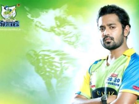 പിണക്കം തീര്‍ന്നു; ആസിഫ് അലി കളത്തിലിറങ്ങും