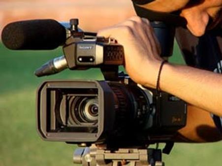 പടം പിടിയ്ക്കാന്‍ കെഎഫ്‌സി കാശു തരും?