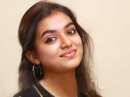 മാഡ് ഡാഡിലൂടെ നസ്റിയ വീണ്ടും