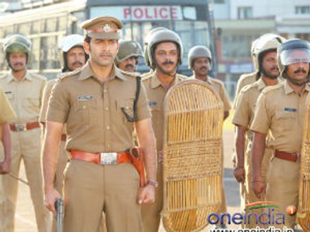 മാസ്‌റ്റേഴ്‌സ് സസ്‌പെന്‍സ് ത്രില്ലര്‍